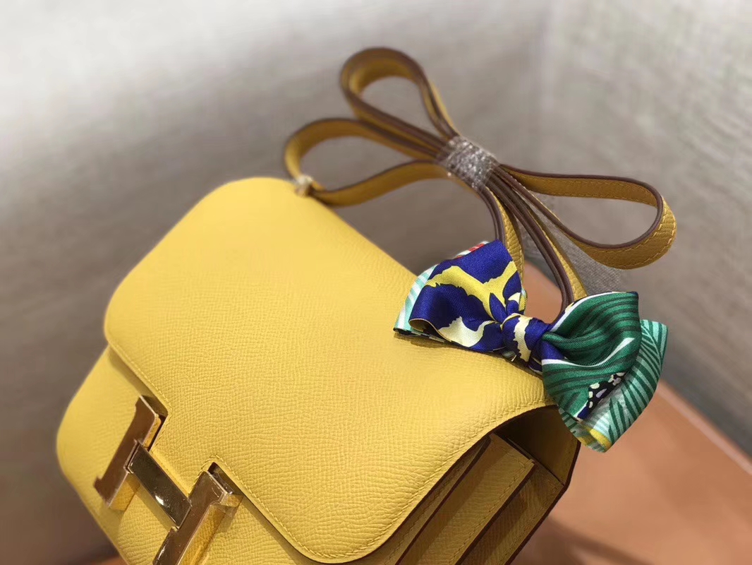 Hermès（爱马仕）Constance 空姐包 琥珀黄 Epsom掌纹小牛皮 臻品级别 18cm