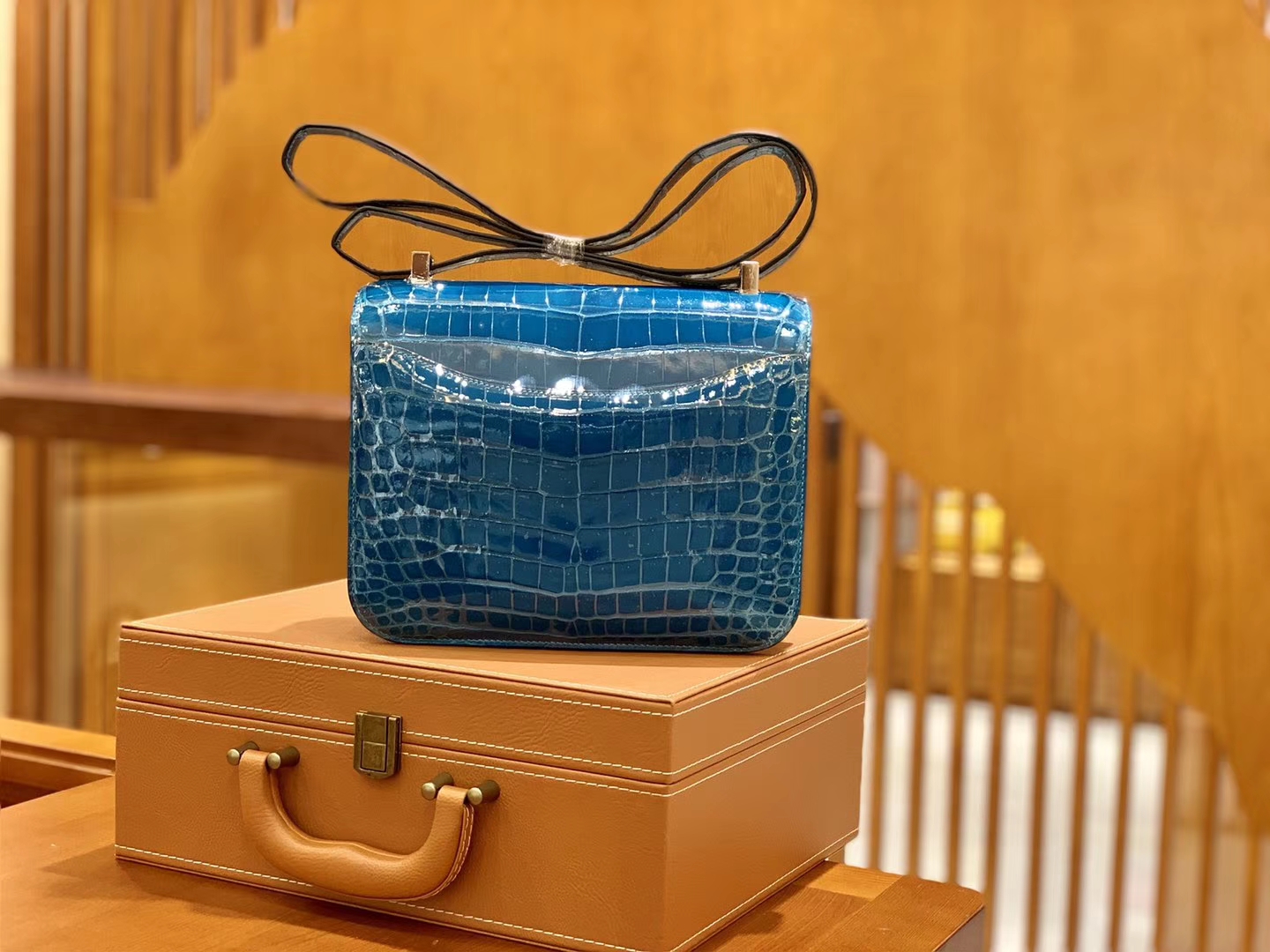 Hermès（爱马仕）Constance 空姐包 尼罗鳄 伊滋密尔蓝 一级 顶端级别 臻品级别 23cm