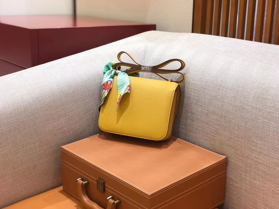 Hermès（爱马仕）Constance 空姐包 琥珀黄 Epsom掌纹小牛皮 臻品级别 18cm