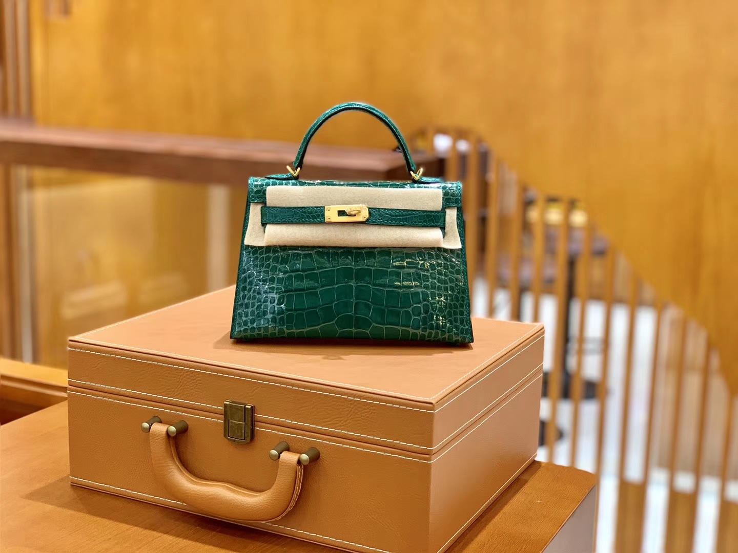 Hermès（爱马仕）Mini Kelly 迷你凯莉 翡翠绿 一级美洲鳄鱼皮 臻品级别 金扣 19cm
