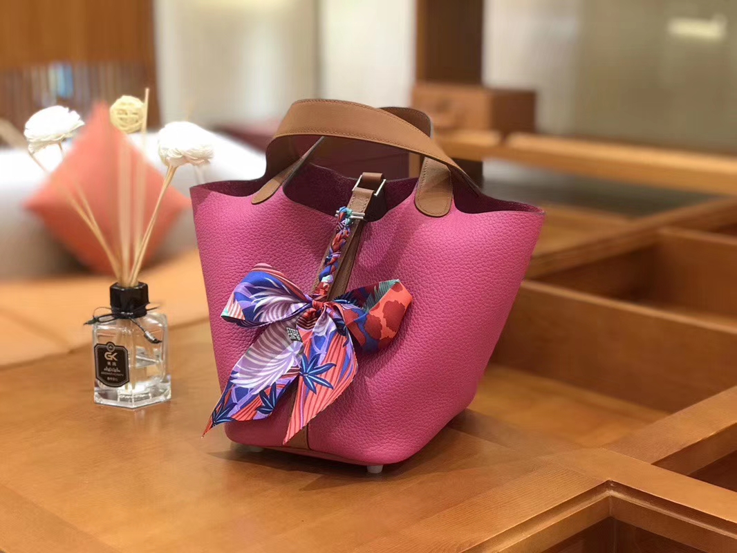 Hermès（爱马仕）Picotin 菜篮包 Swift金棕拼TC大牛玉兰粉 银扣 18cm