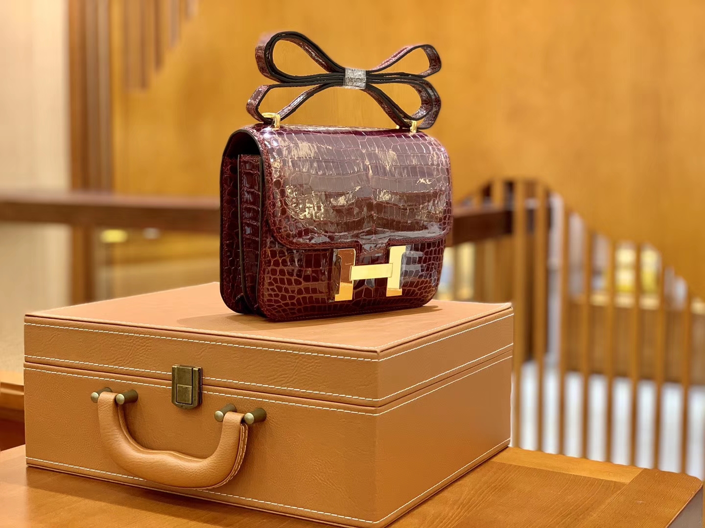Hermès（爱马仕）Constance 空姐包 波尔多酒红 一级皮 湾鳄 倒V 顶端级别 臻品级别 金扣 18cm