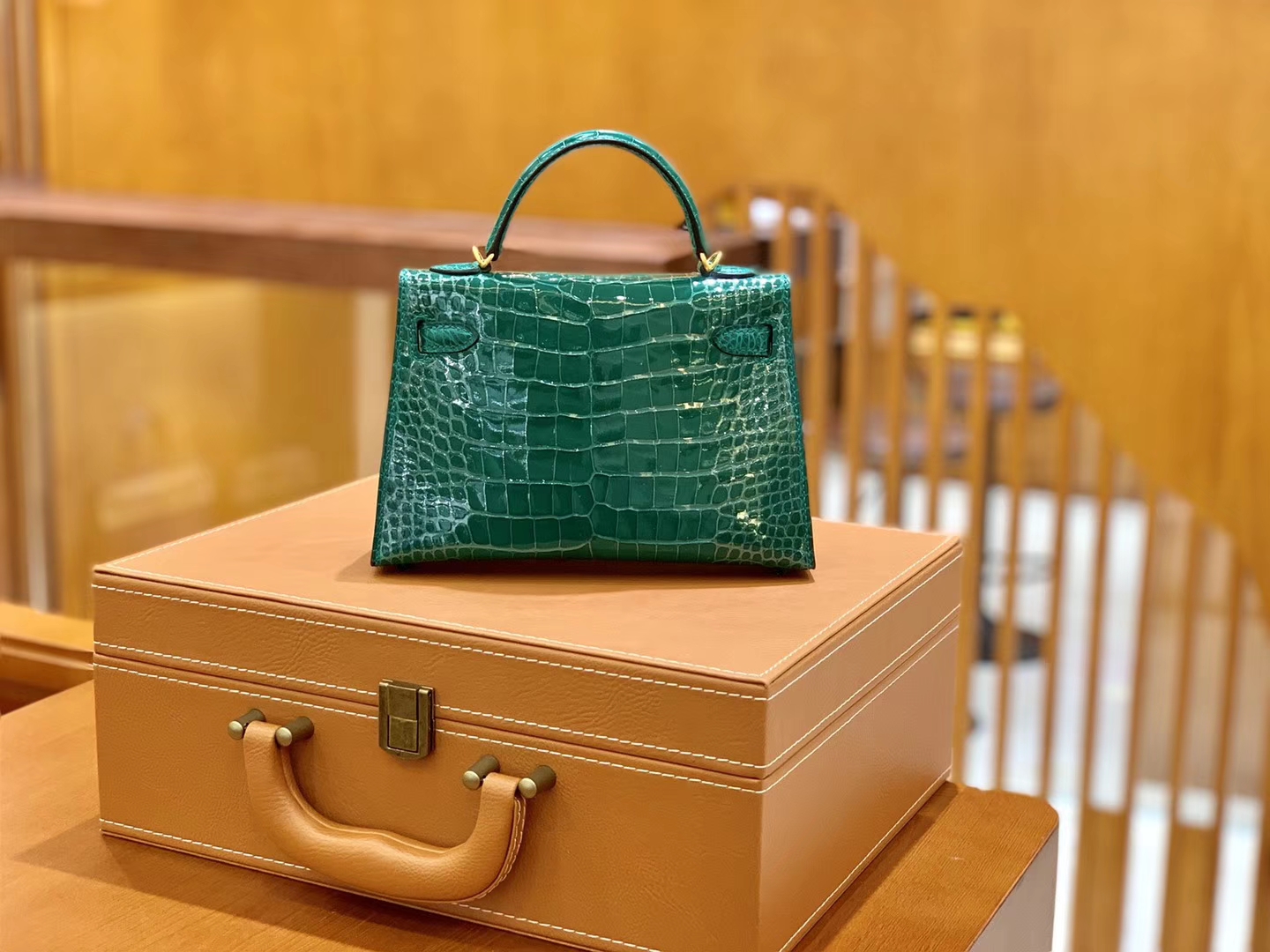 Hermès（爱马仕）Mini Kelly 迷你凯莉 翡翠绿 一级美洲鳄鱼皮 臻品级别 金扣 19cm