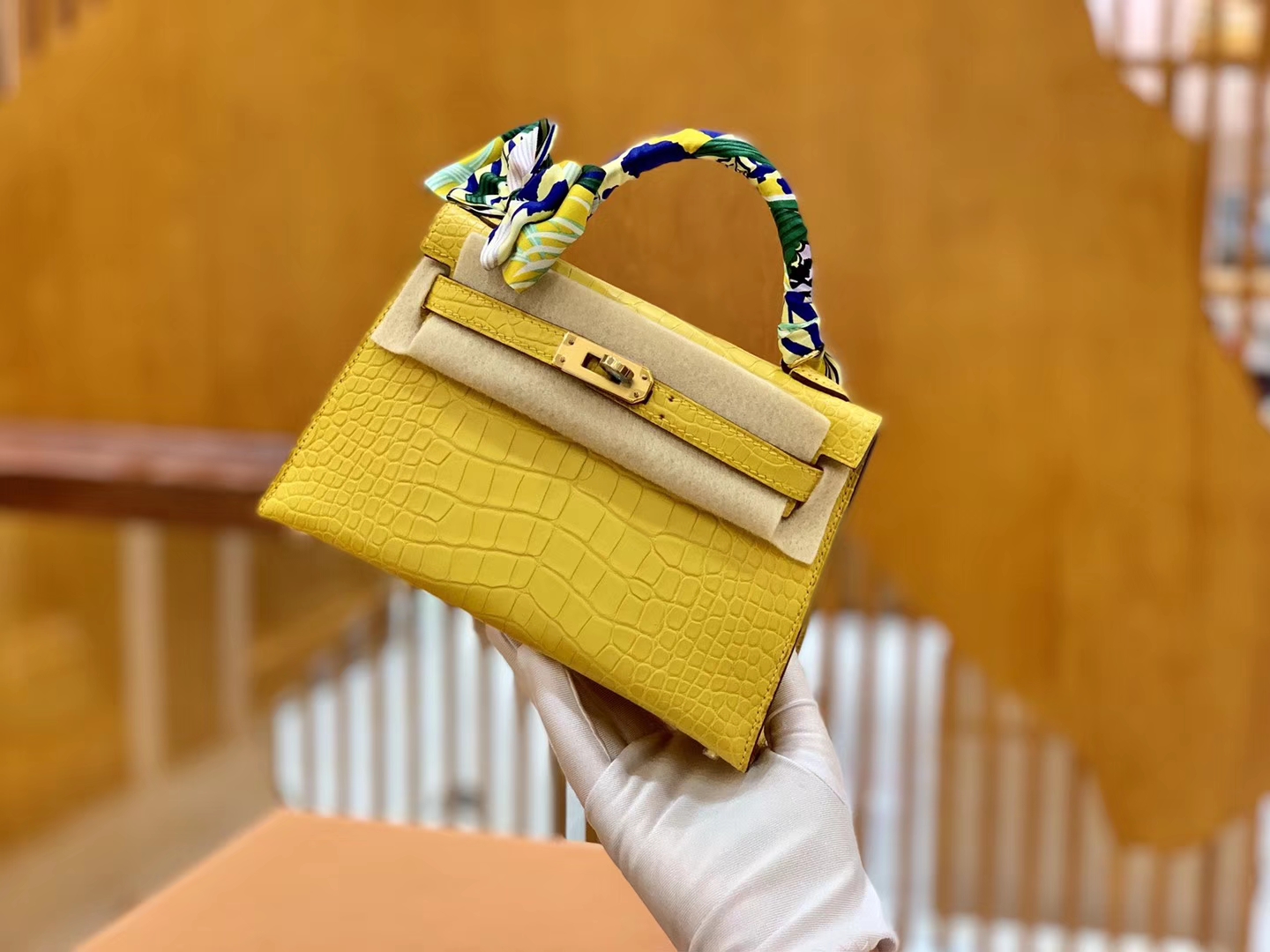 Hermès（爱马仕）Mini Kelly 迷你凯莉 琥珀黄 雾面鳄鱼 一级 顶端级别 美洲 臻品级别 金扣 19cm