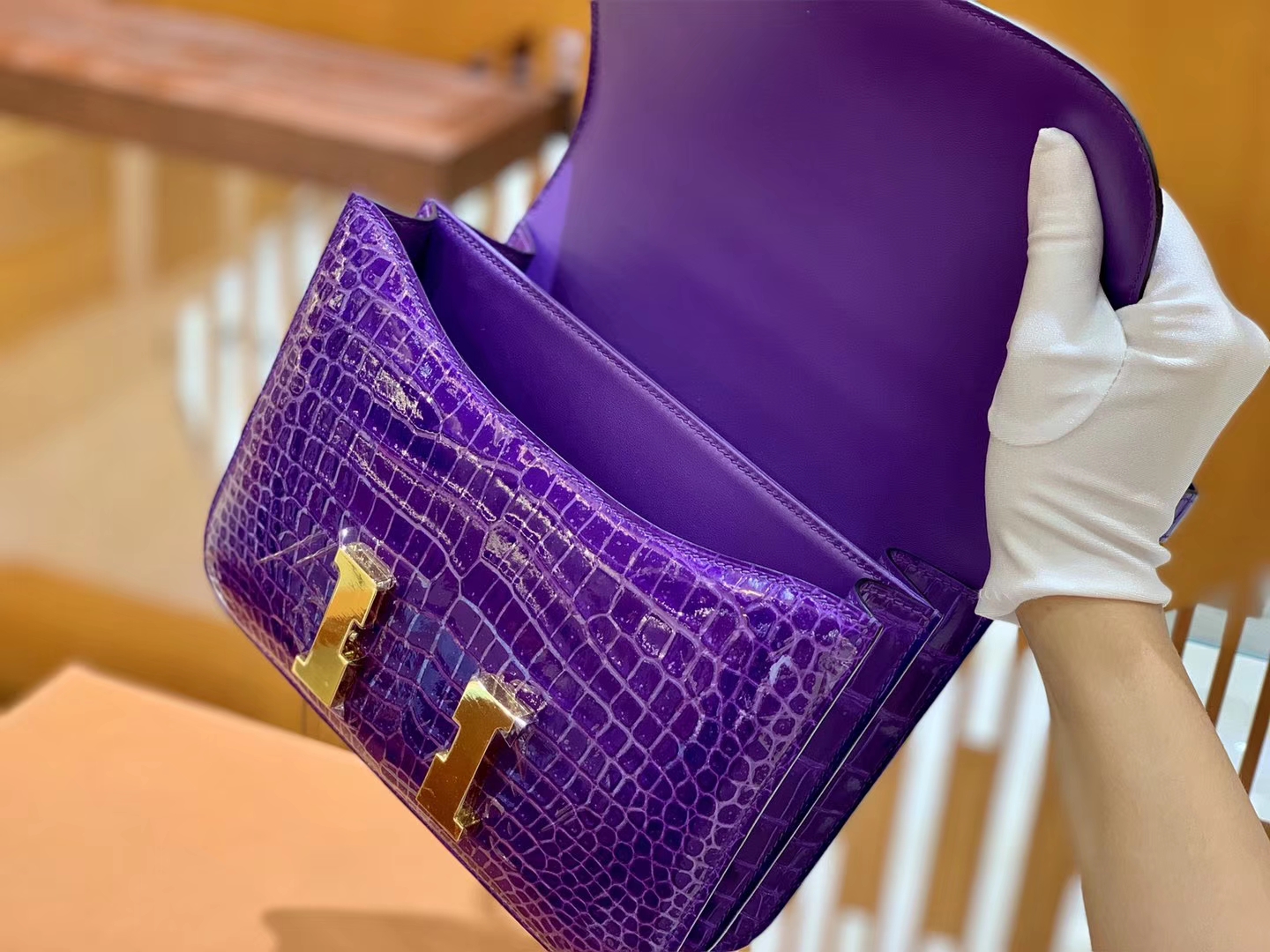 Hermès（爱马仕）Constance 空姐包 湾鳄 倒V 紫水晶 顶端级别 臻品级别 金扣 23cm