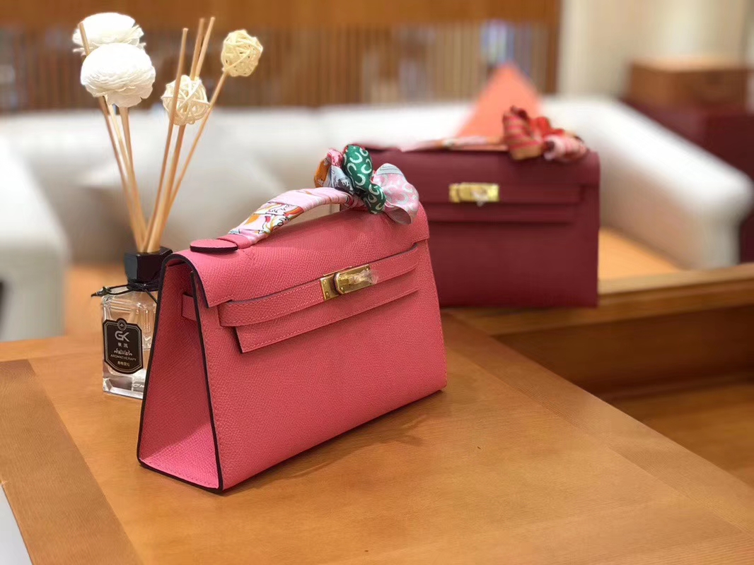 Hermès（爱马仕）Mini Kelly迷你凯莉 唇膏粉 Epsom掌纹皮 臻品级别 1代 金扣 22cm