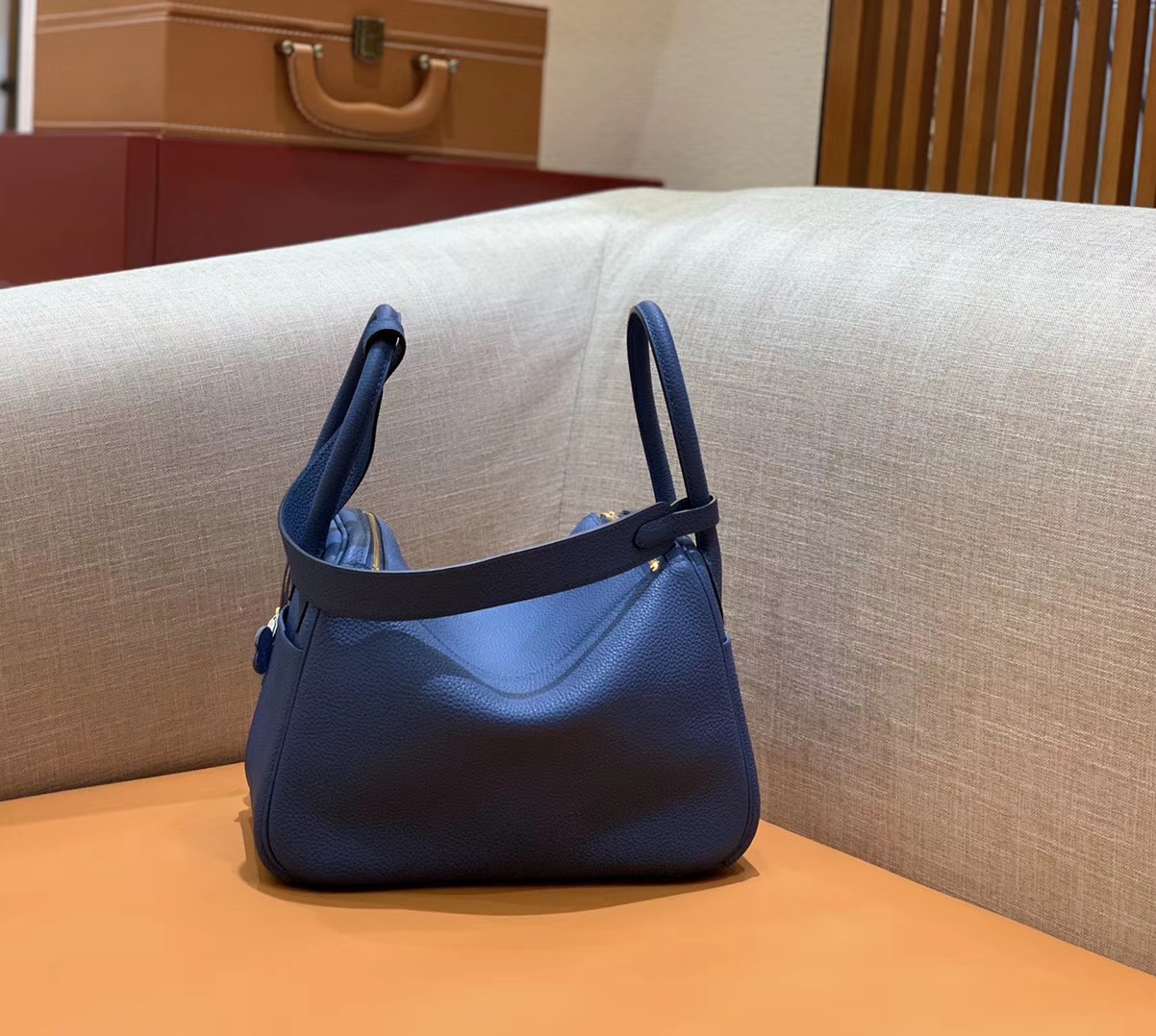Hermès（爱马仕）Lindy 琳迪包 玛瑙蓝 Togo牛皮 进口原料 全手工缝制 银扣 26cm