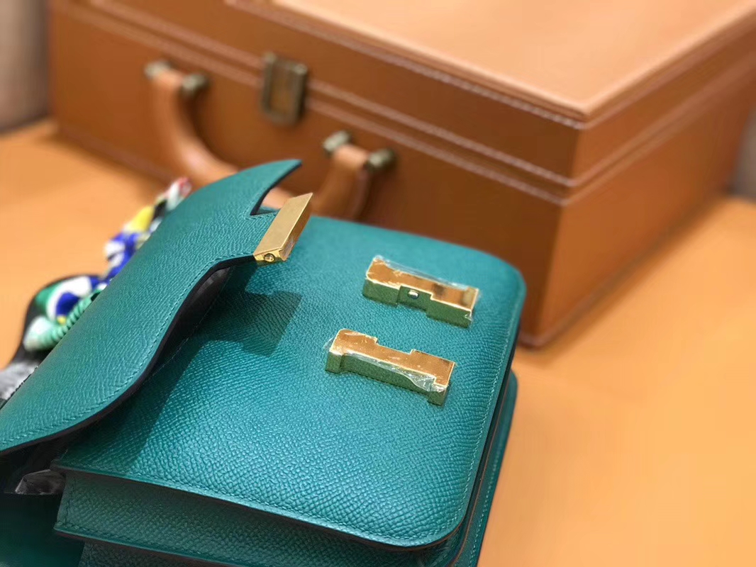 Hermès（爱马仕）Constance 空姐包 孔雀绿 Epsom掌纹小牛皮 臻品级别 金扣 18cm