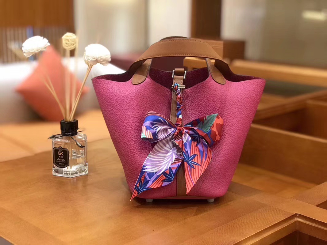 Hermès（爱马仕）Picotin 菜篮包 Swift金棕拼TC大牛玉兰粉 银扣 18cm