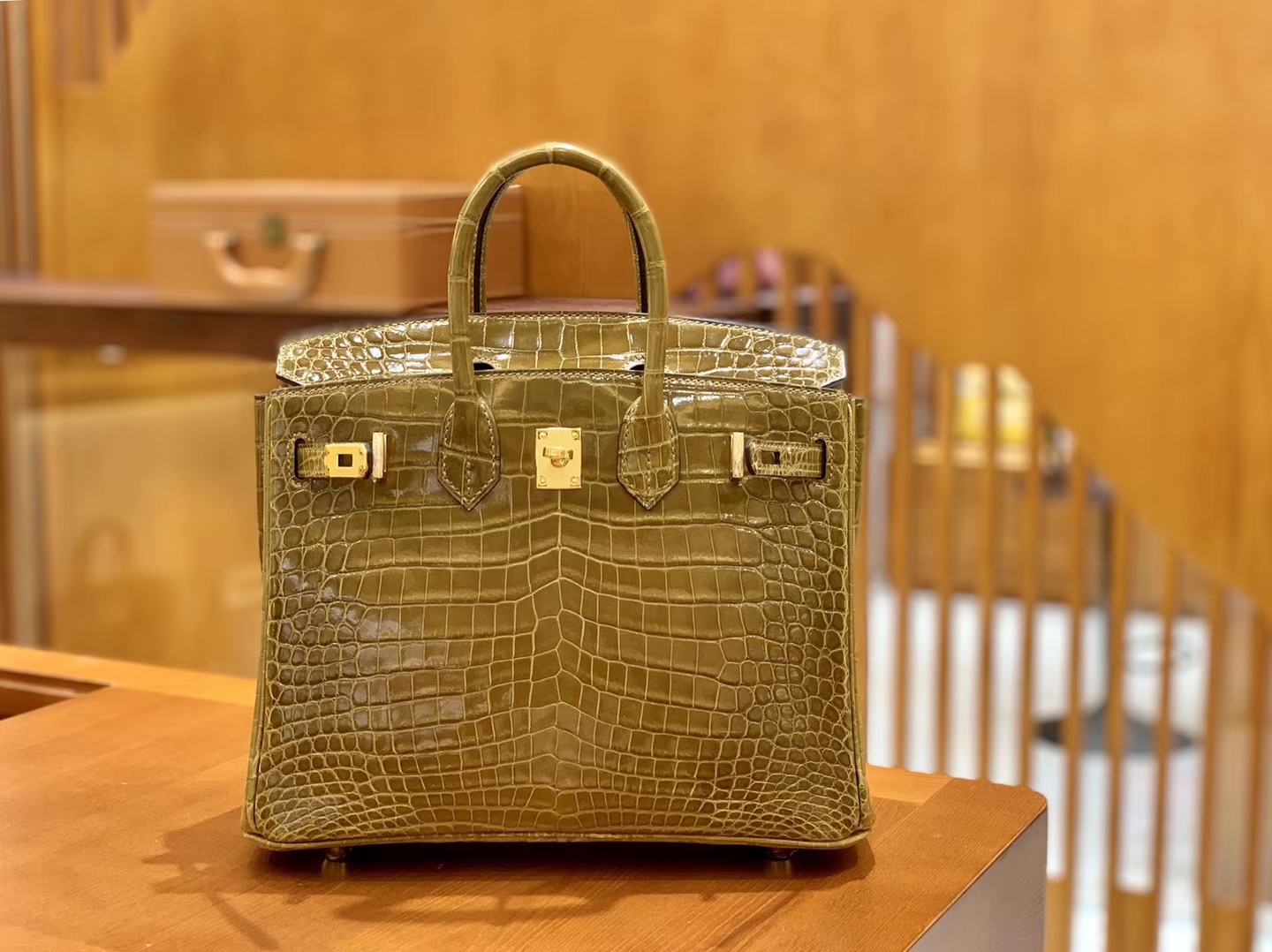 Hermès（爱马仕）Birkin 铂金包 芥末黄 一级皮 尼罗鳄鱼皮 臻品级别 金扣 25cm