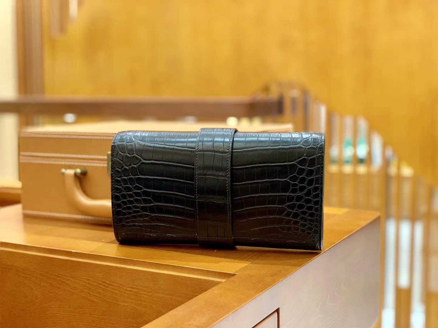 Hermès（爱马仕）CDC 手拿包 23cm 经典黑银 一级尼罗鳄鱼皮 雾面 手缝蜡线