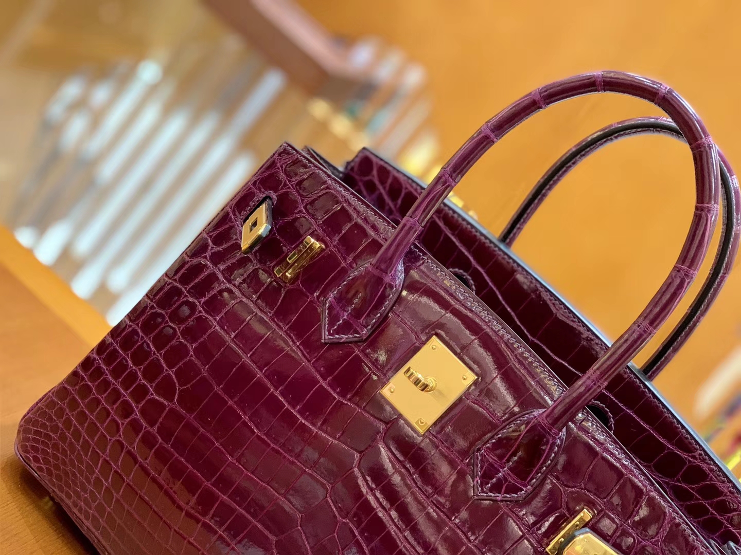 Hermès（爱马仕）Birkin 30cm 葡萄紫 金扣 一级皮 尼罗鳄鱼皮 臻品级别