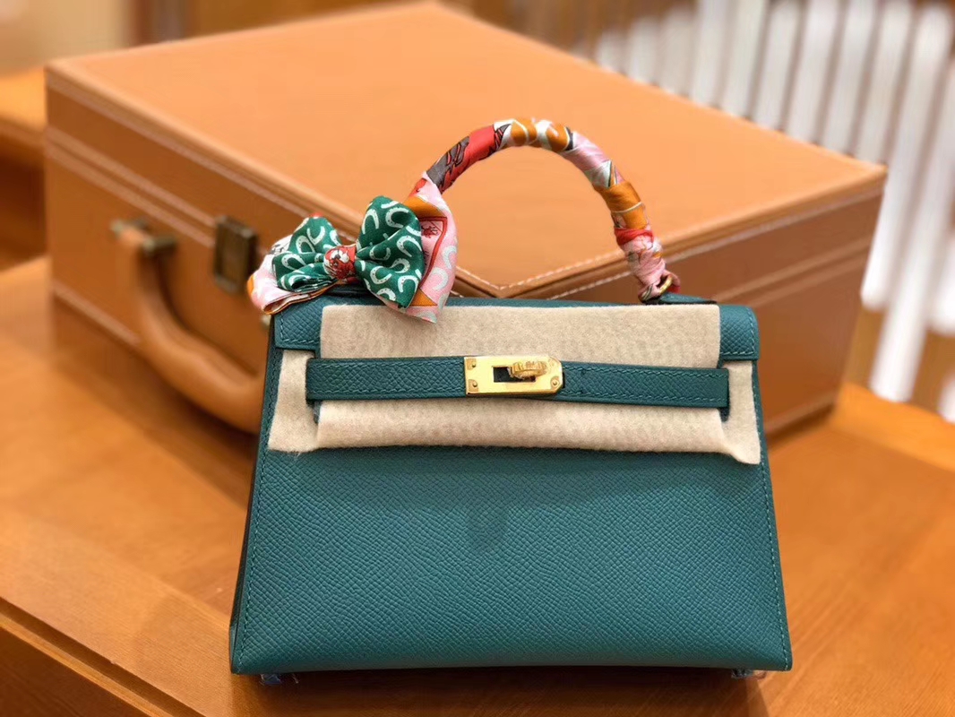 Hermès（爱马仕）Mini kelly 迷你凯莉 孔雀绿 掌纹小牛皮 全手工缝制 臻品级别 金扣 19cm 现货