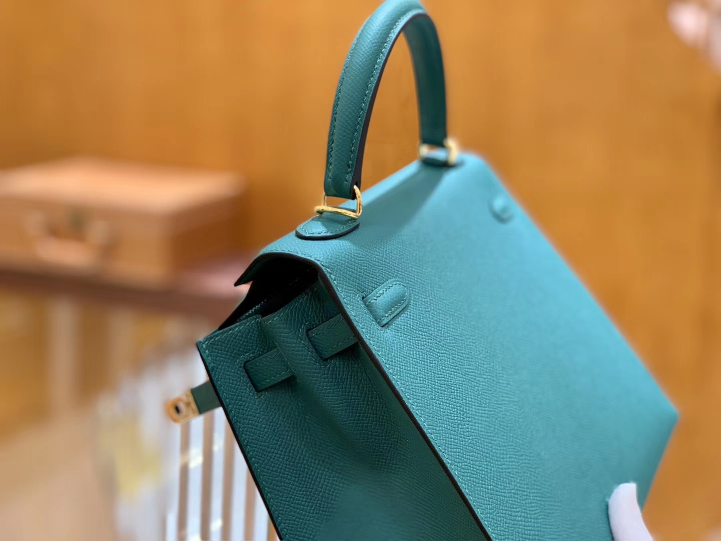 Hermès（爱马仕）Kelly 凯莉包 孔雀绿 掌纹牛皮 进口原料 臻品级别 金扣 28cm 现货