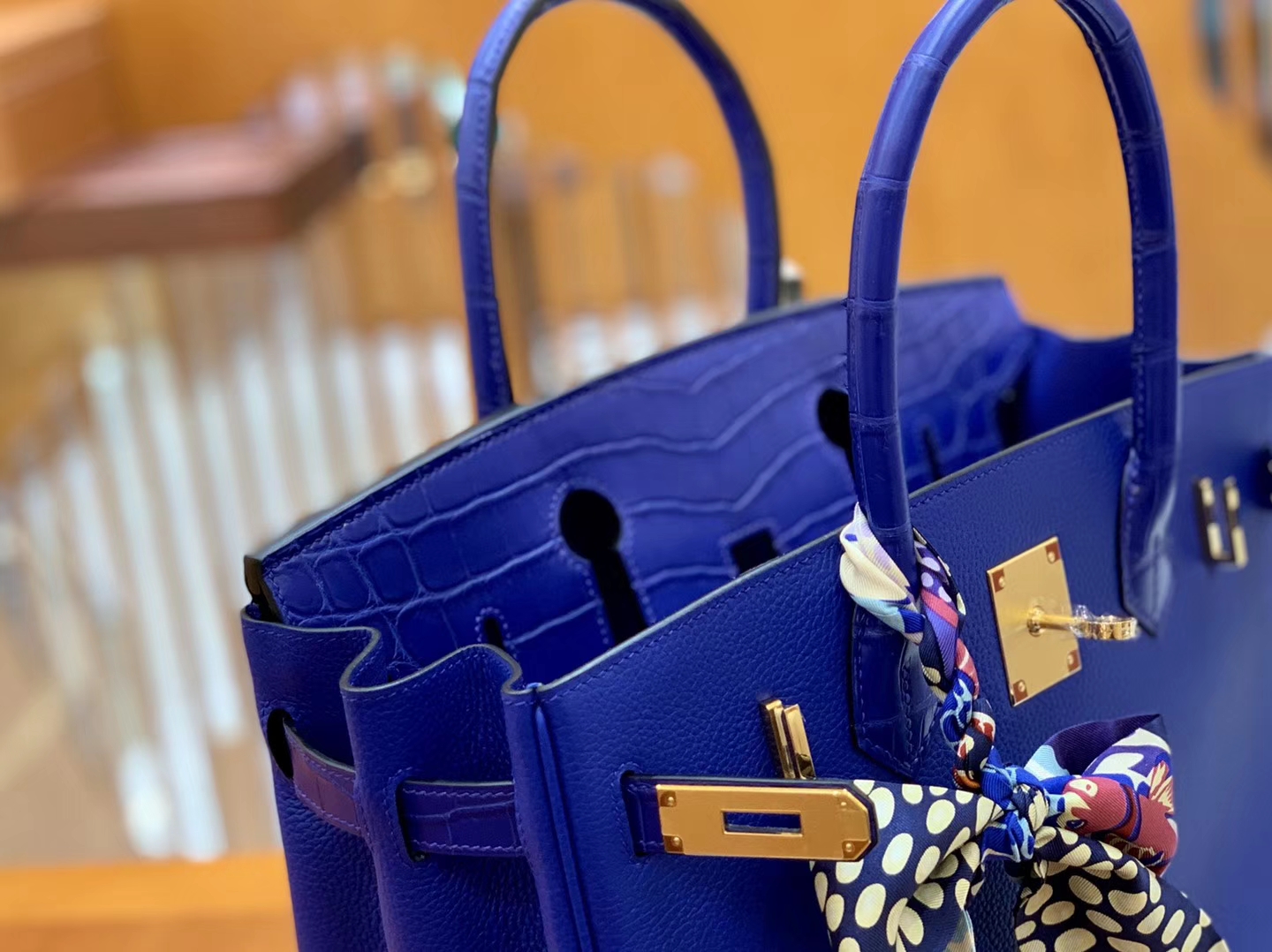 Hermès（爱马仕）Birkin 铂金包 琉璃蓝 鳄鱼皮拼德国togo牛皮 全手工缝制 金扣 30cm