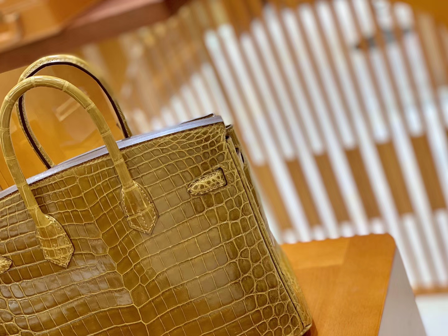 Hermès（爱马仕）Birkin 铂金包 芥末黄 一级皮 尼罗鳄鱼皮 臻品级别 金扣 25cm