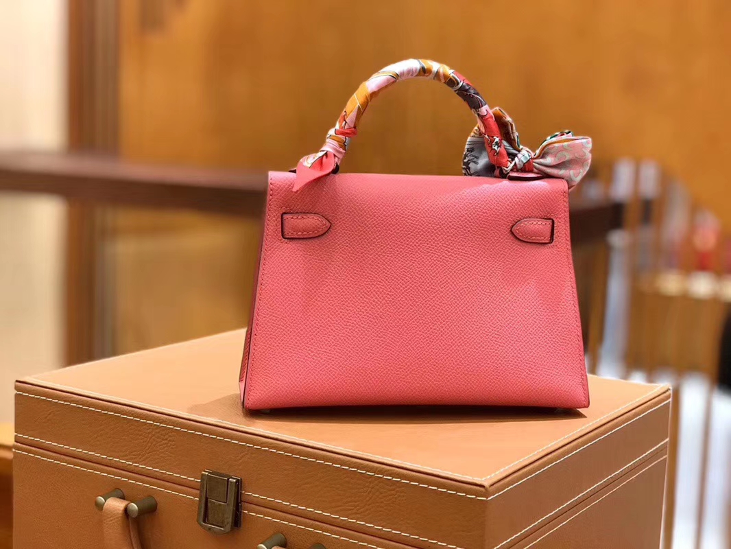 Hermès（爱马仕）Mini kelly 迷你凯莉 唇膏粉 掌纹小牛皮 全手工缝制 臻品级别 银扣 19cm 现货