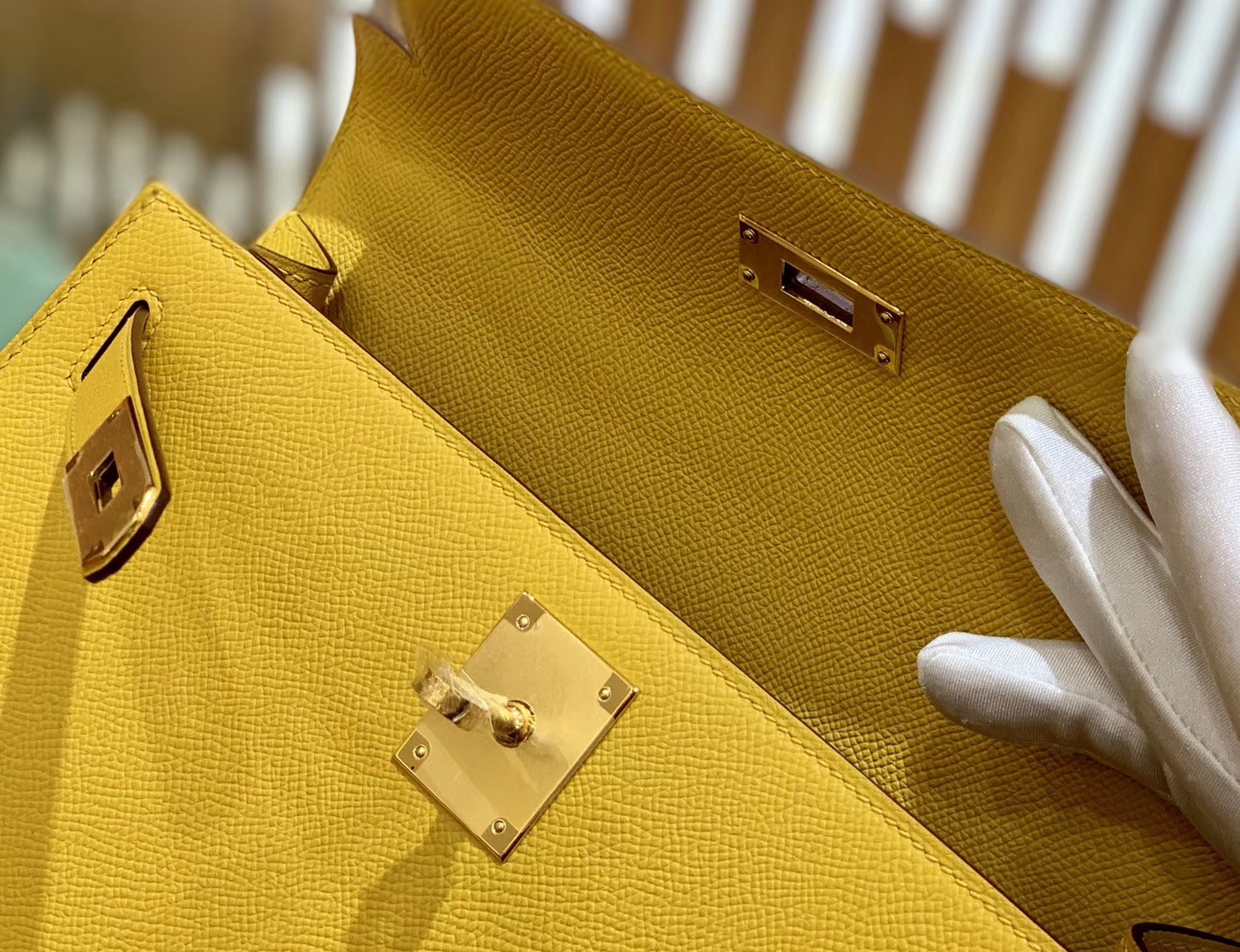 Hermès（爱马仕）Kelly 28cm 琥珀黄 金扣 掌纹牛皮 全手工缝制 现货