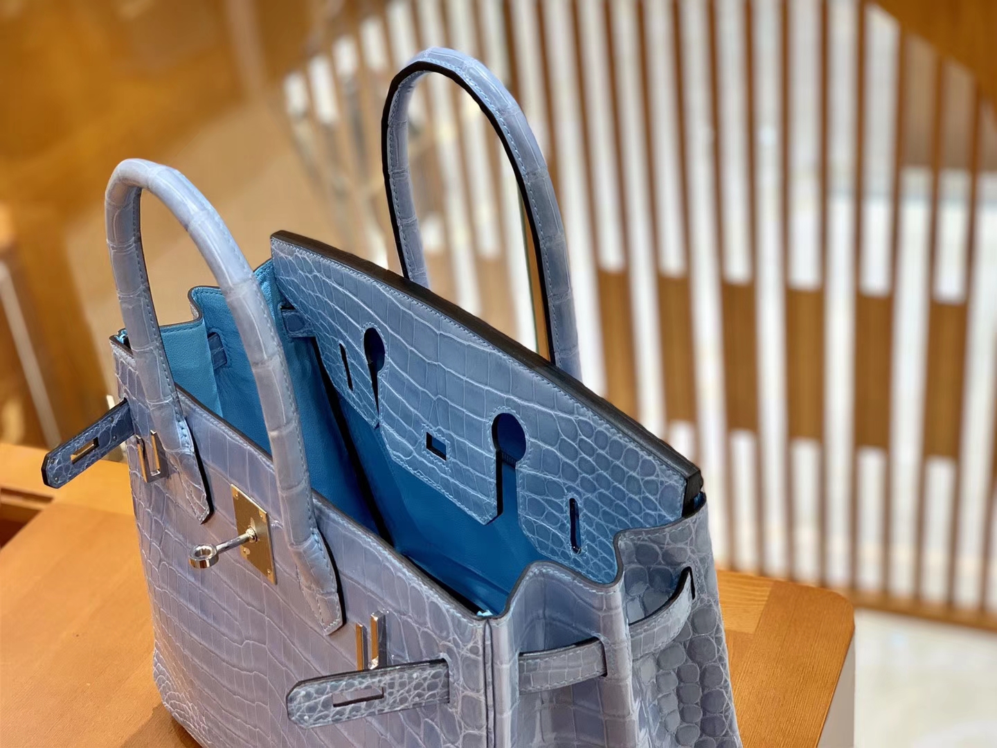 Hermès（爱马仕）Birkin 30cm 北方蓝 银扣 一级皮 尼罗鳄鱼皮 臻品级别
