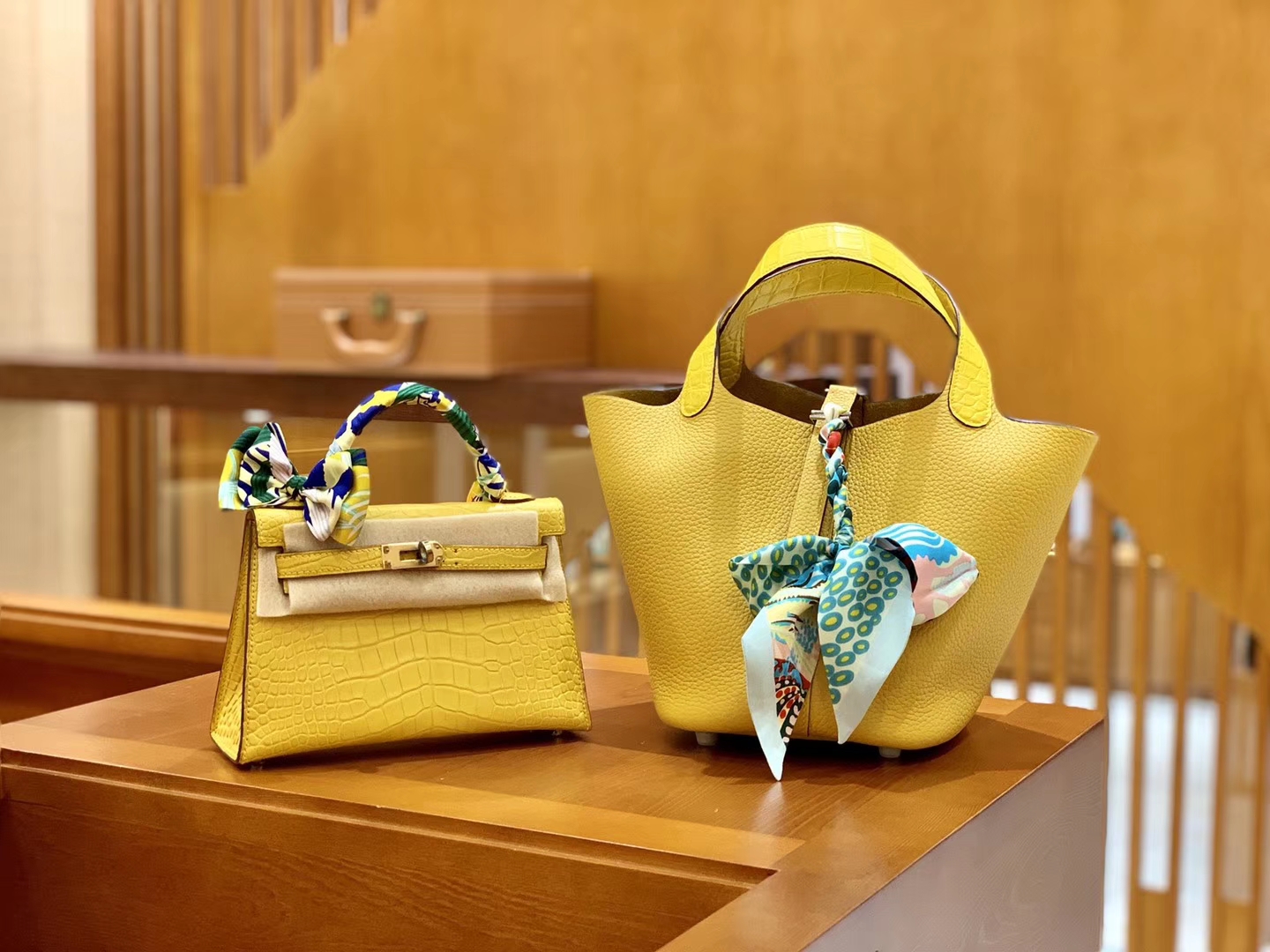 Hermès（爱马仕）Piction 18cm & 迷你2代19cm 鳄鱼皮 琥珀黄9D 火热不减