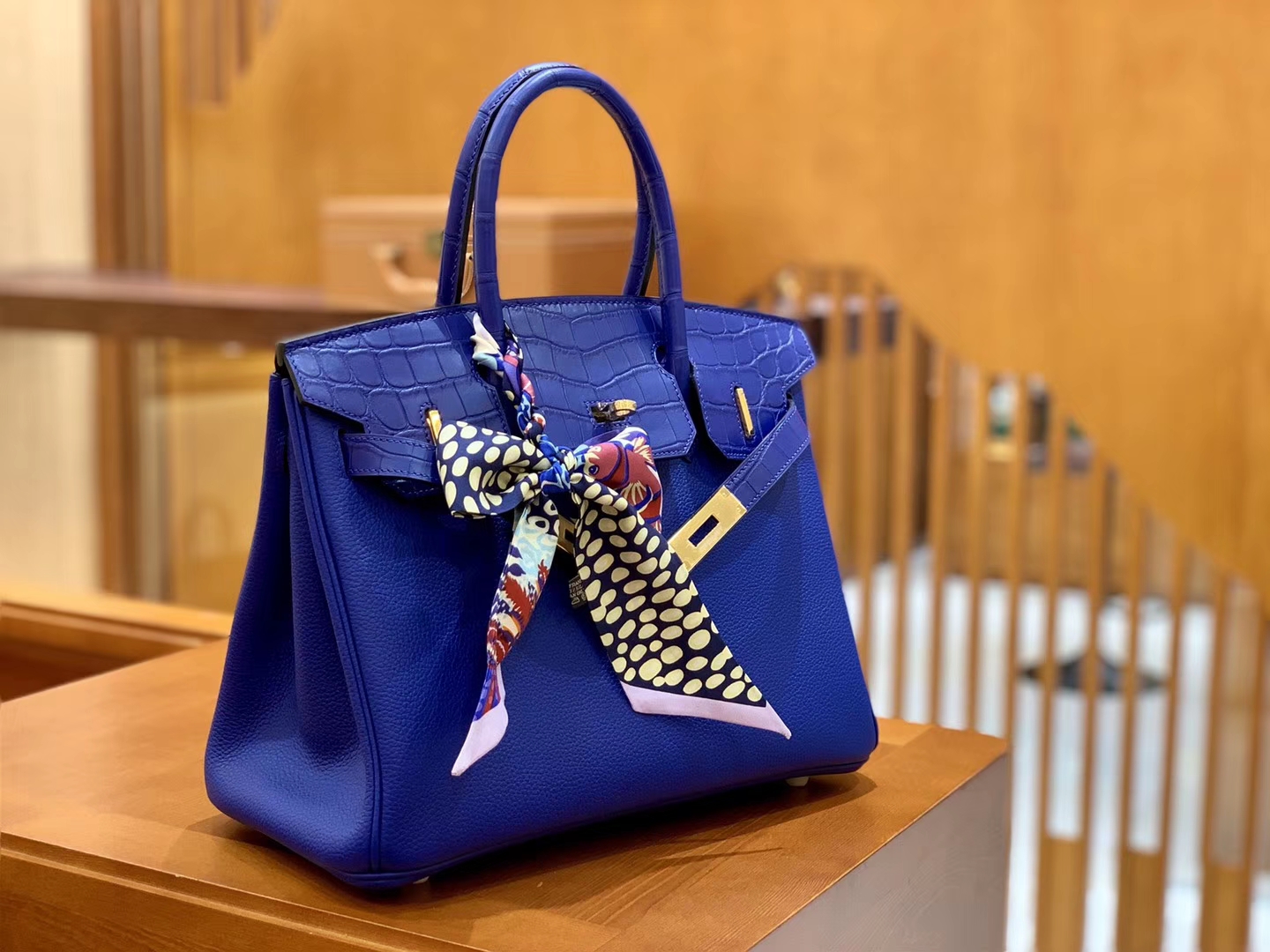 Hermès（爱马仕）Birkin 铂金包 琉璃蓝 鳄鱼皮拼德国togo牛皮 全手工缝制 金扣 30cm