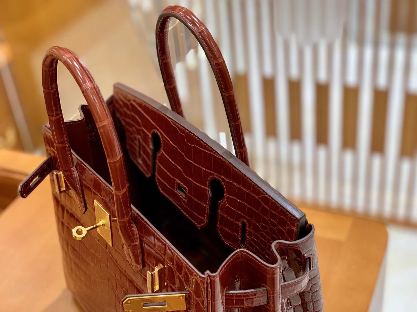 Hermès（爱马仕）Birkin 30cm 板栗棕 金扣 一级皮 尼罗鳄鱼皮 臻品级别