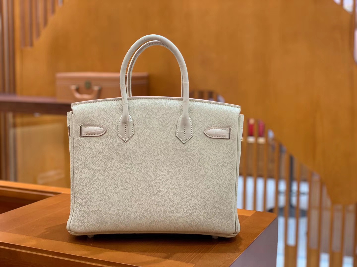 Hermès（爱马仕）Birkin 30cm 奶昔白 金扣 鳄鱼皮拼德国togo牛皮 全手工缝制
