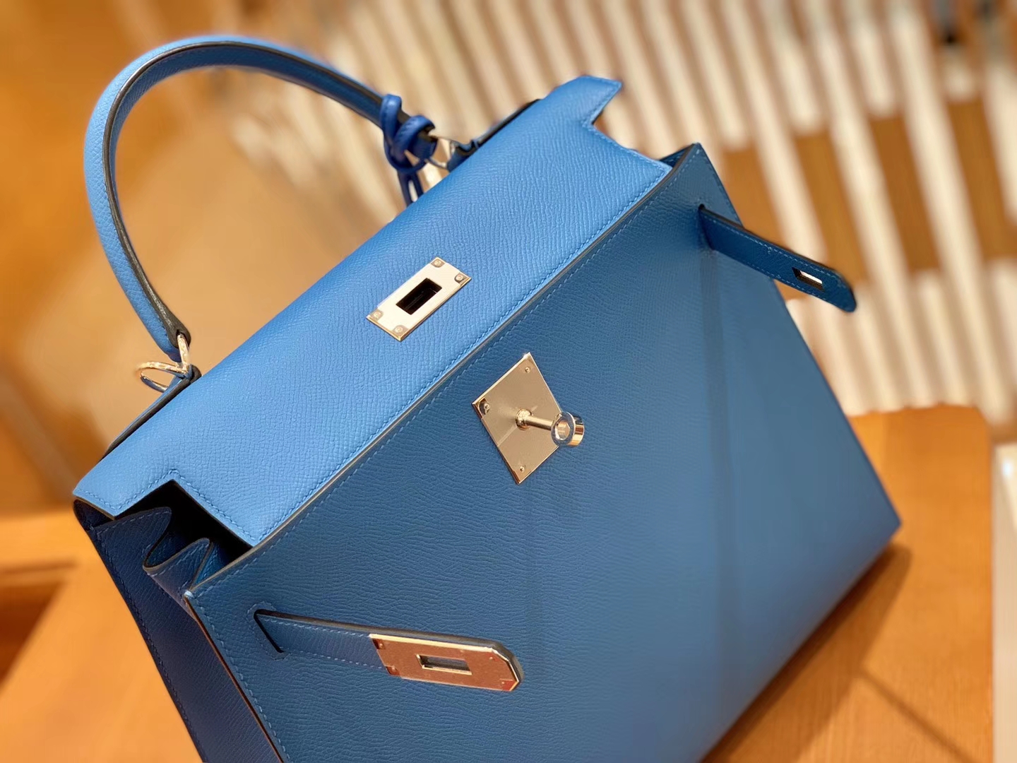 Hermès（爱马仕）Kelly 凯莉包 坦桑尼亚蓝 掌纹牛皮德国进口原料 全手缝制 金扣 28cm 现货