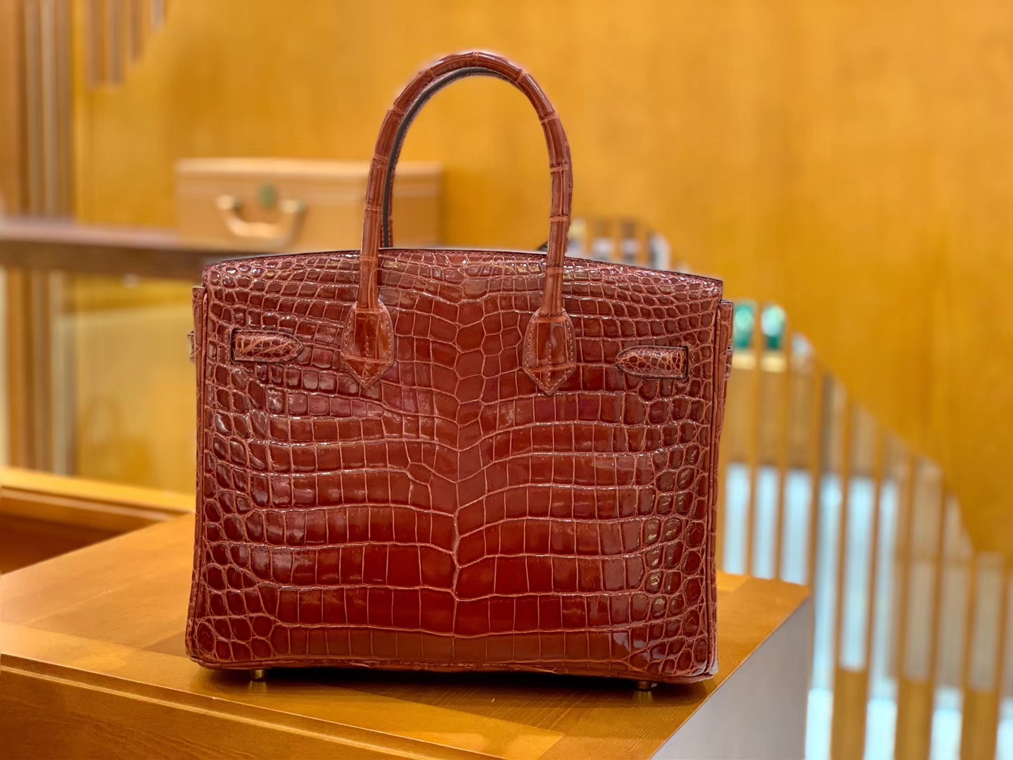 Hermès（爱马仕）Birkin 30cm 板栗棕 金扣 一级皮 尼罗鳄鱼皮 臻品级别