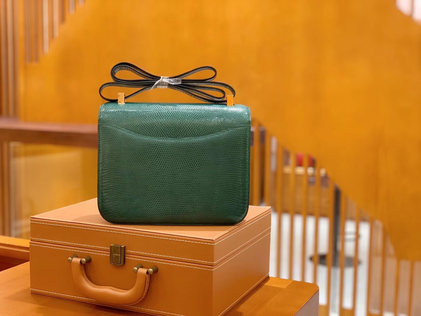 Hermès（爱马仕）Constance 空姐包 孔雀绿 野生蜥蜴皮 全手工缝制 23cm 金扣 现货