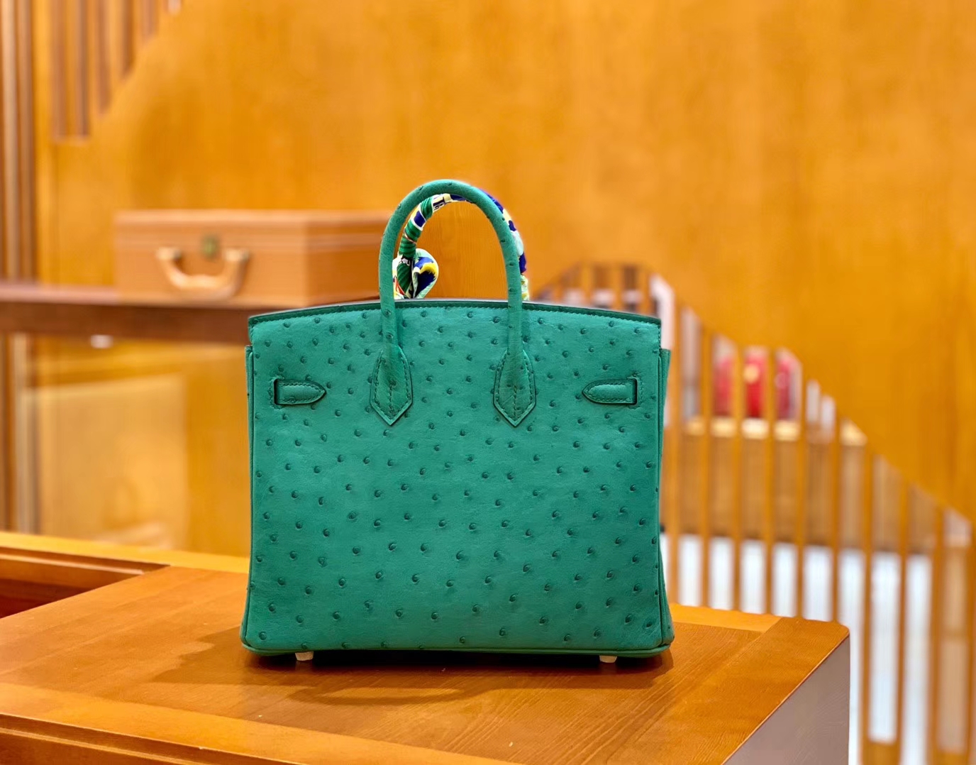 Hermès（爱马仕）Birkin 25cm 湖水绿 金扣 南非KK鸵鸟皮 全手工缝制