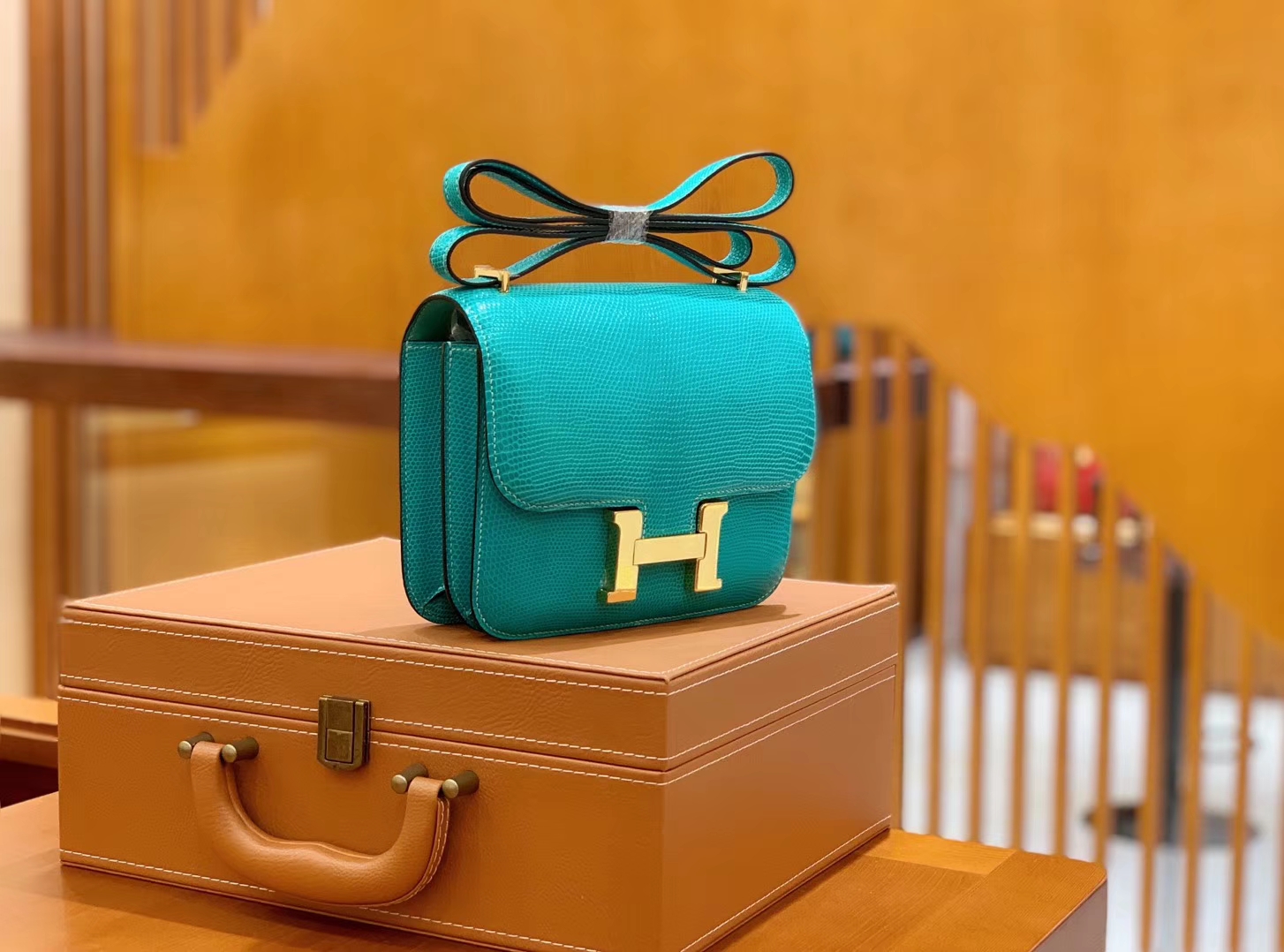 Hermès（爱马仕）Constance 空姐包 维罗纳绿 野生蜥蜴皮 全手工缝制 18cm 金扣 现货