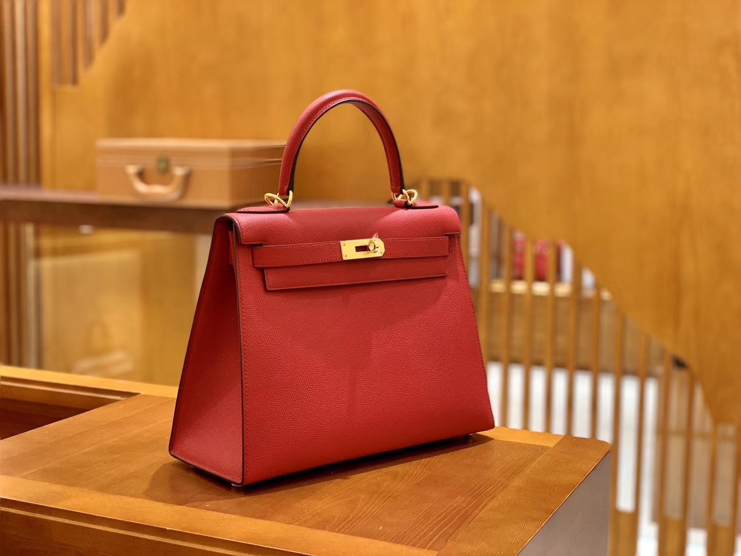 Hermès（爱马仕）Kelly 28cm 中国红 金扣 德国掌纹牛皮 全手工缝制 臻品工序