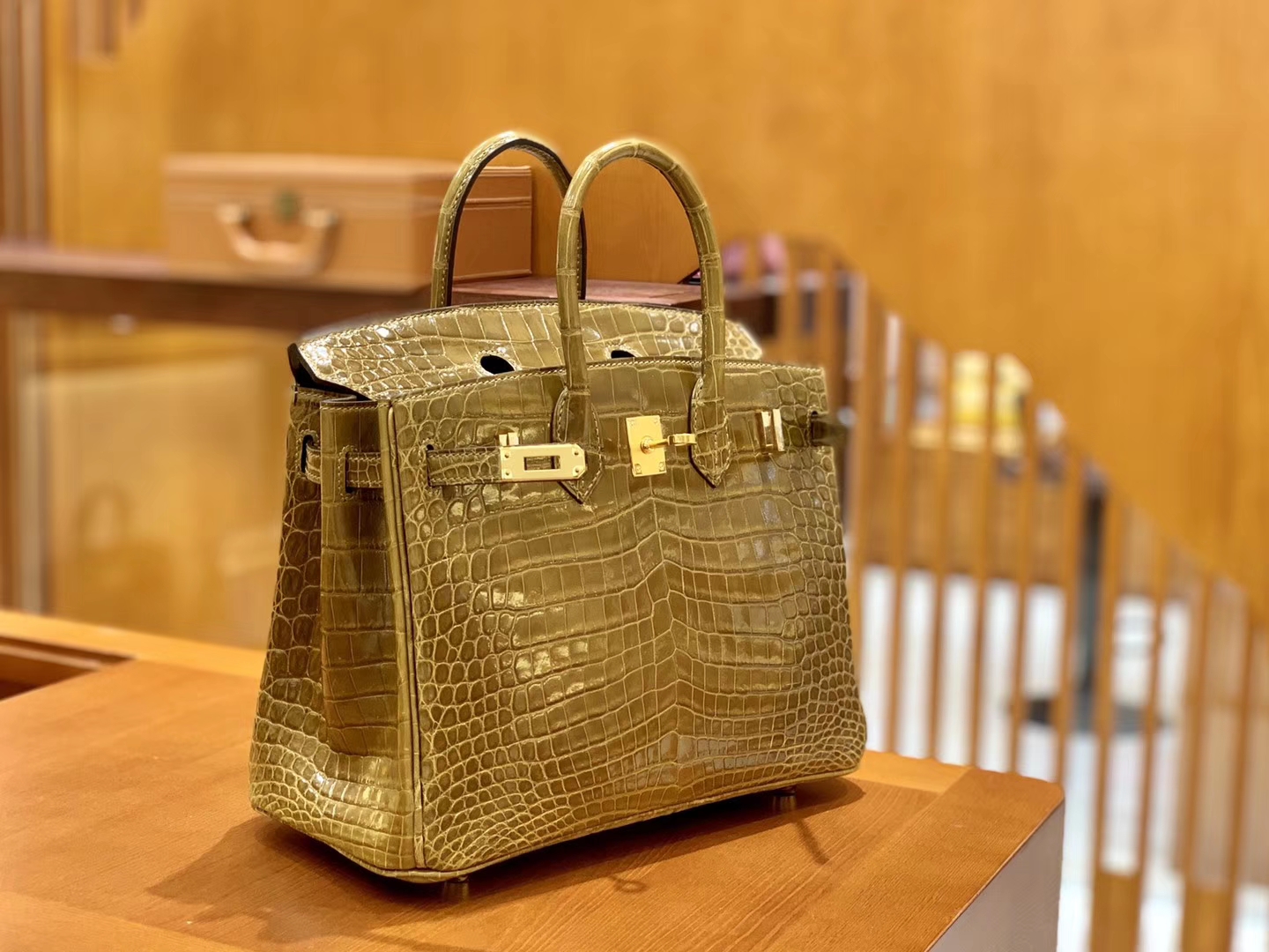 Hermès（爱马仕）Birkin 铂金包 芥末黄 一级皮 尼罗鳄鱼皮 臻品级别 金扣 25cm
