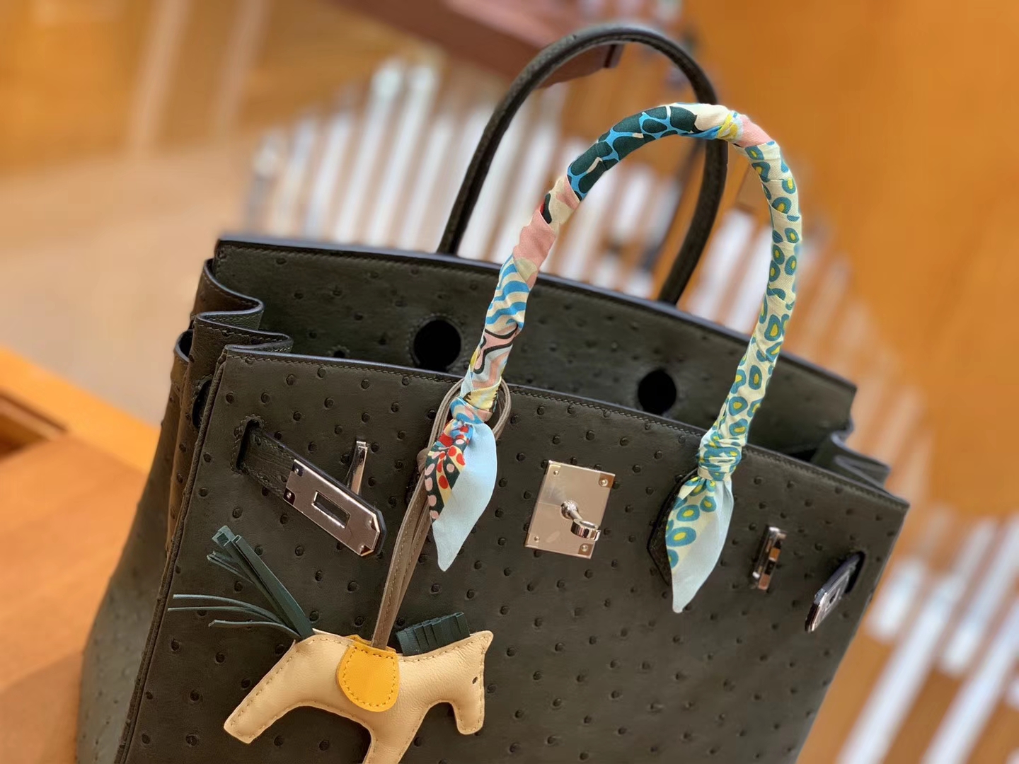 Hermès（爱马仕）Birkin 铂金包 松柏绿 鸵鸟皮 手缝工艺 银扣 30cm 现货