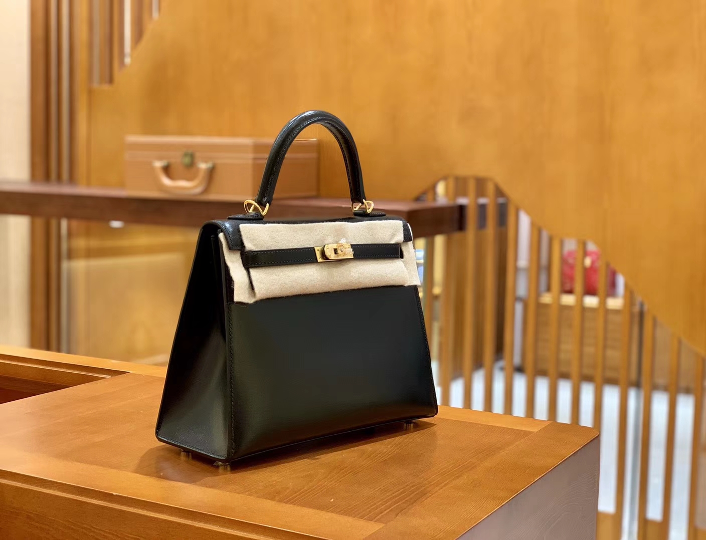 Hermès（爱马仕）Kelly 25cm 经典黑 银扣 BOX猫爪纹牛皮 全手工缝制 臻品工序
