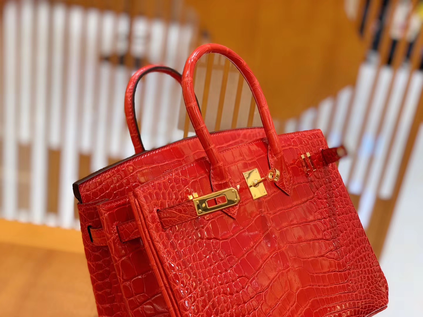 Hermès（爱马仕）Birkin 铂金包 法拉利红 美洲鳄鱼皮 品相佳 金扣 25cm