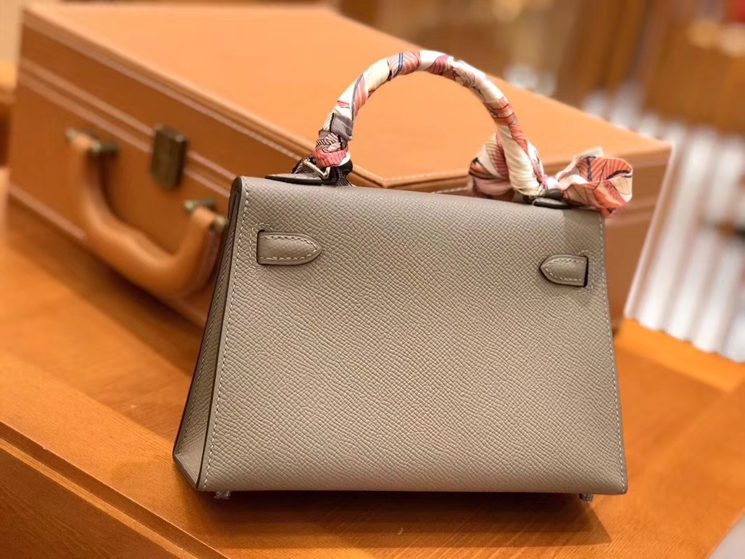 Hermès（爱马仕）Mini kelly 迷你凯莉 沥青灰 掌纹小牛皮 全手工缝制 臻品级别 银扣 19cm 现货