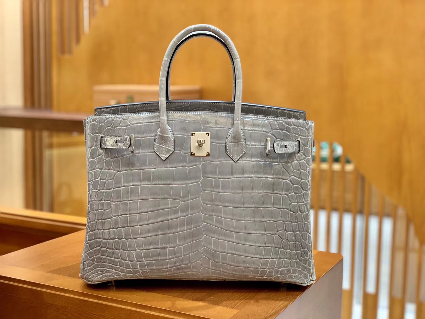 Hermès（爱马仕）Birkin 35cm 巴黎灰 银扣 一级皮 尼罗鳄鱼皮 臻品级别