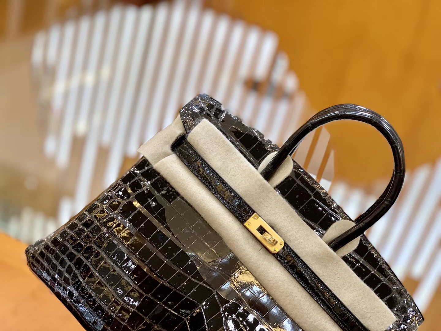 Hermès（爱马仕）Birkin 铂金包 经典黑 一级皮 尼罗鳄鱼皮 臻品级别 金扣 25cm