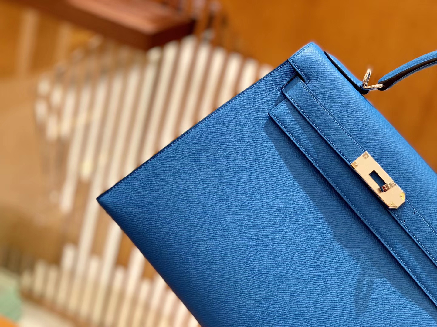 Hermès（爱马仕）Kelly 凯莉包 坦桑尼亚蓝 掌纹牛皮德国进口原料 全手缝制 金扣 28cm 现货