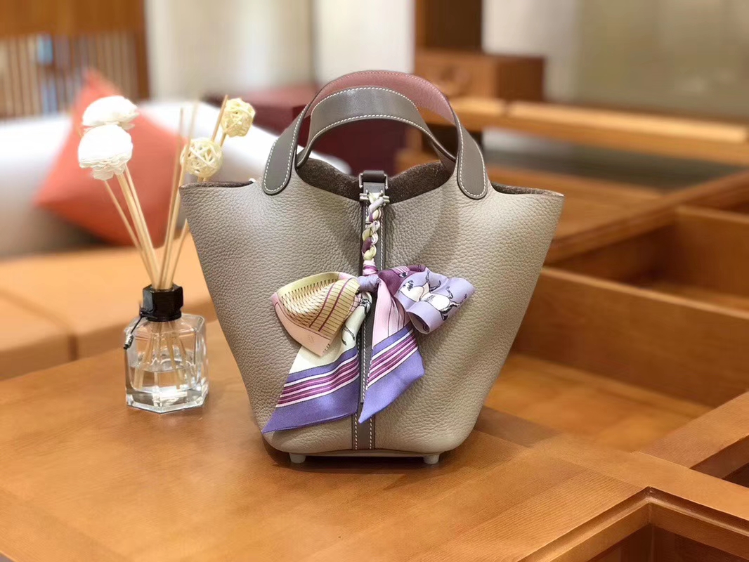 Hermès（爱马仕）Picotin 菜篮包 swift大象灰Q粉拼TC斑鸠灰 18cm