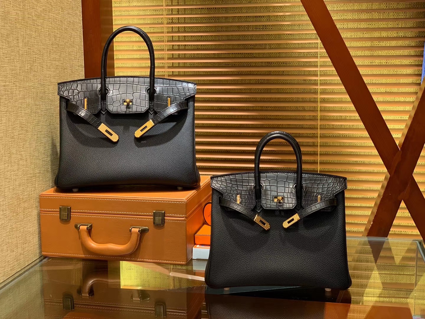 Hermès（爱马仕）Birkin 铂金包 经典黑 鳄鱼皮拼德国togo牛皮 全手工缝制 金扣 25cm