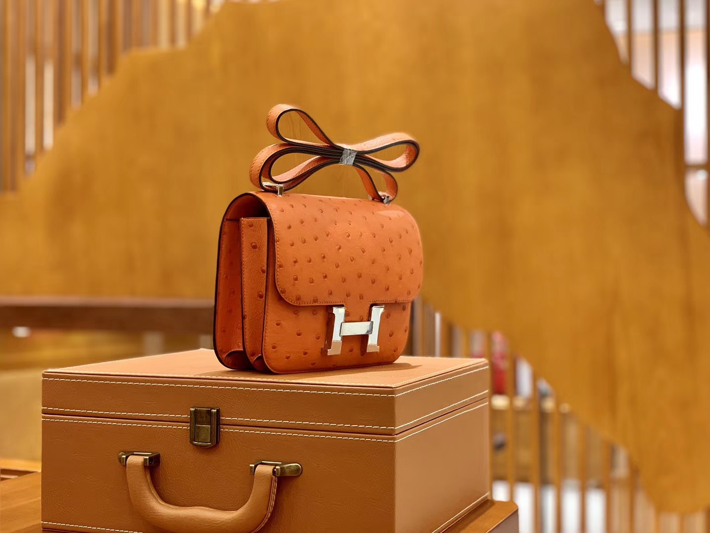 Hermès（爱马仕）Constance 18cm 经典橙 银扣 南非进口KK鸵鸟 全手工缝制
