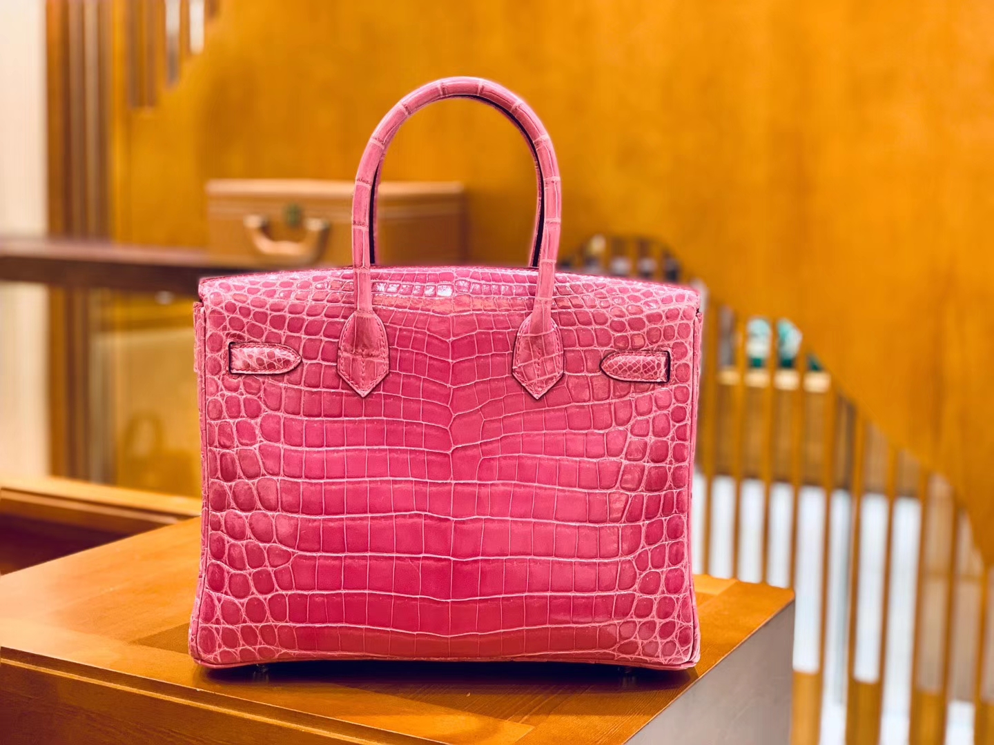 Hermès（爱马仕）Birkin 铂金包 桃红色 尼罗鳄 30cm