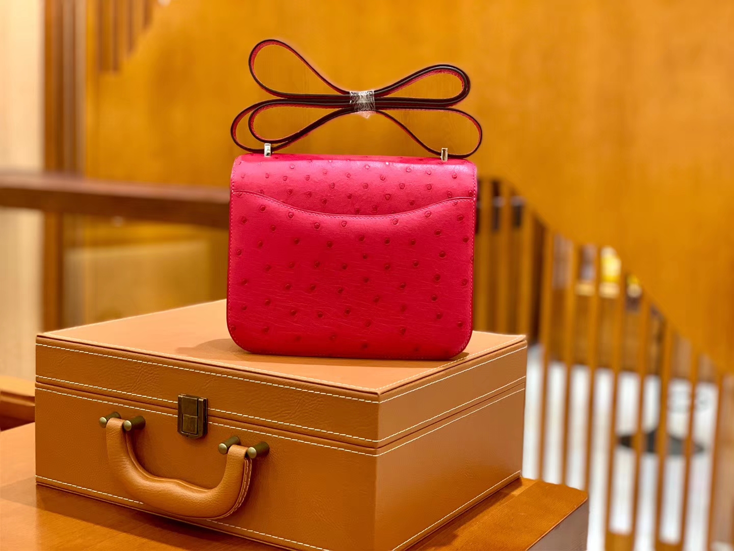 Hermès（爱马仕）Constance 18cm 糖果粉 玫红色 银扣 南非进口KK鸵鸟 全手工缝制