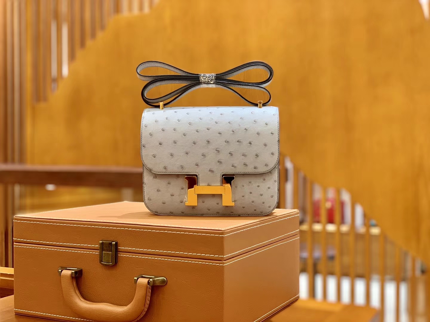 Hermès（爱马仕）Constance 18cm 海鸥灰 金扣 南非进口KK鸵鸟 全手工缝制