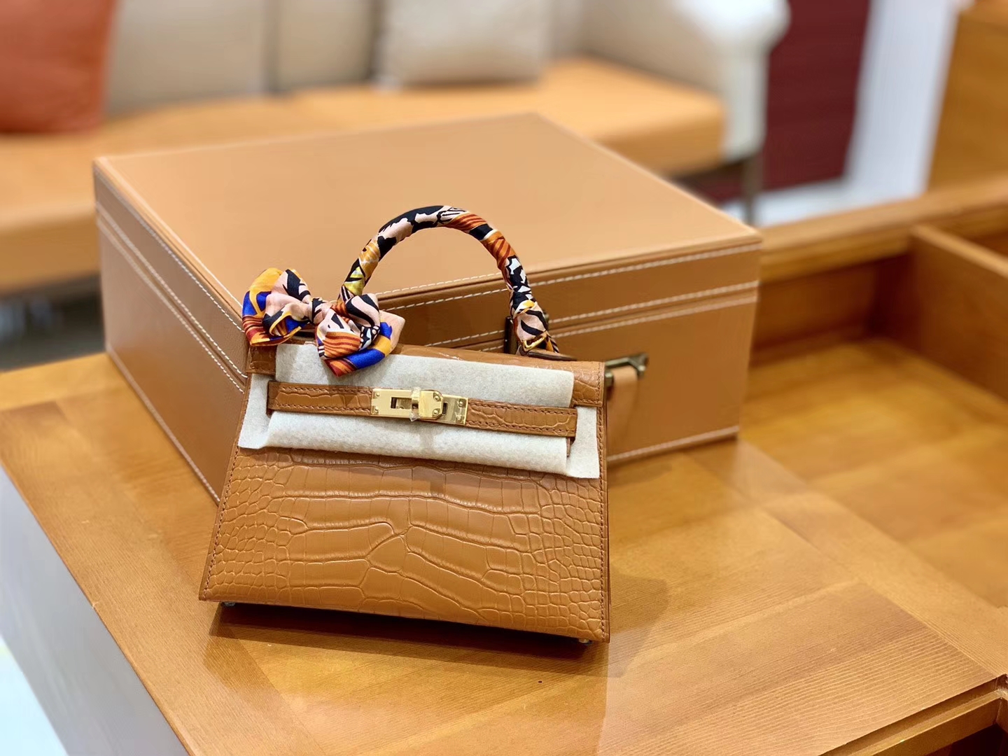 Hermès（爱马仕）Mini Kelly 美洲鳄鱼皮 哑光  臻品级别 19cm
