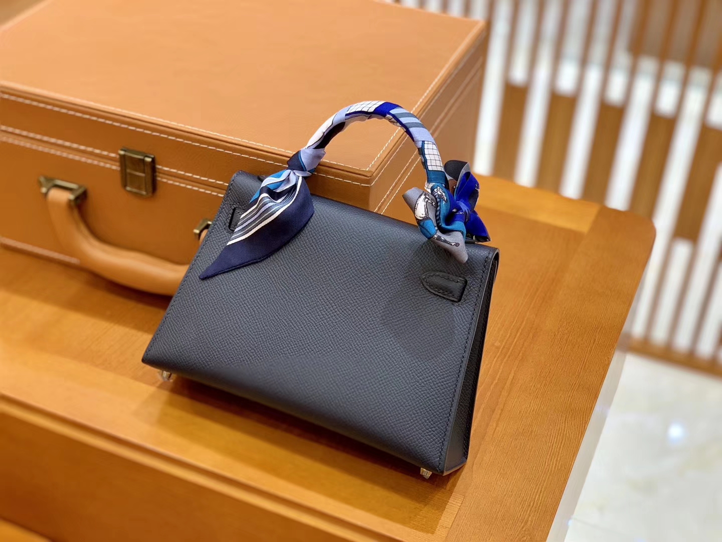 Hermès（爱马仕）MiniKelly 迷你凯莉 掌纹牛皮 午夜蓝 2代 19cm