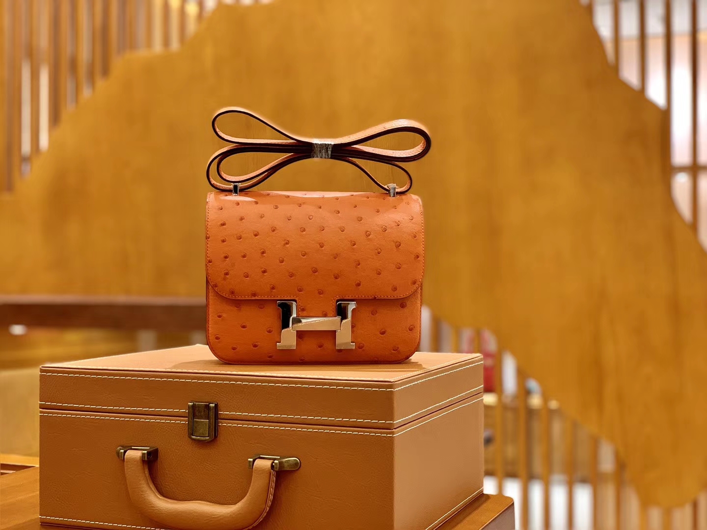 Hermès（爱马仕）Constance 18cm 经典橙 银扣 南非进口KK鸵鸟 全手工缝制